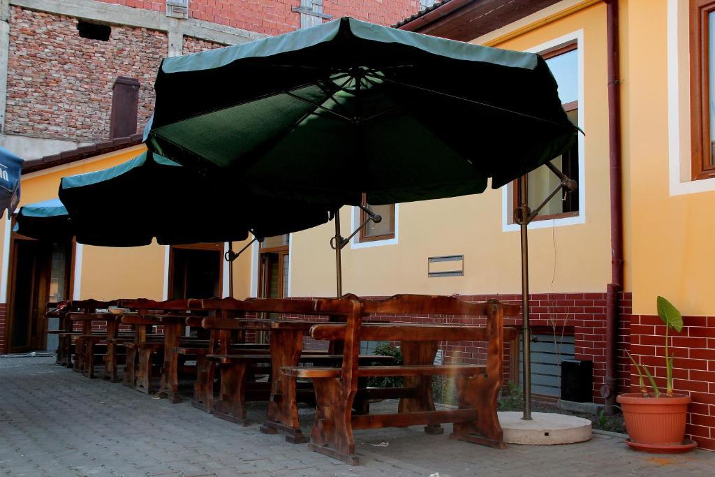 Pensiunea Timisoara Esterno foto